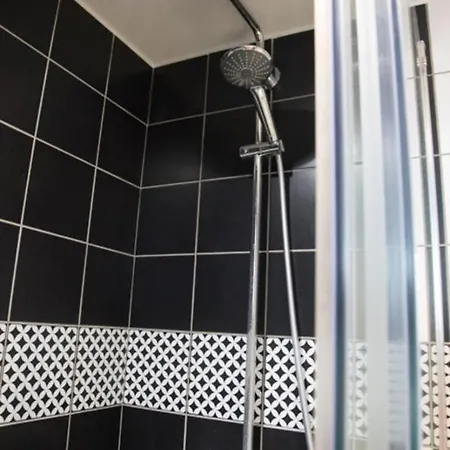 Superb Apartment Near The Botanical Garden Apartment *